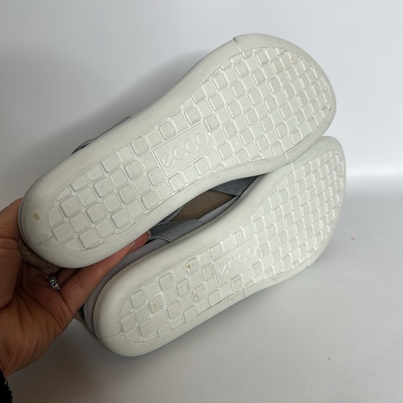 ECCO Strappy Grey Damara Sandal NEW Size 11/11.5 US - Picture 8 of 11